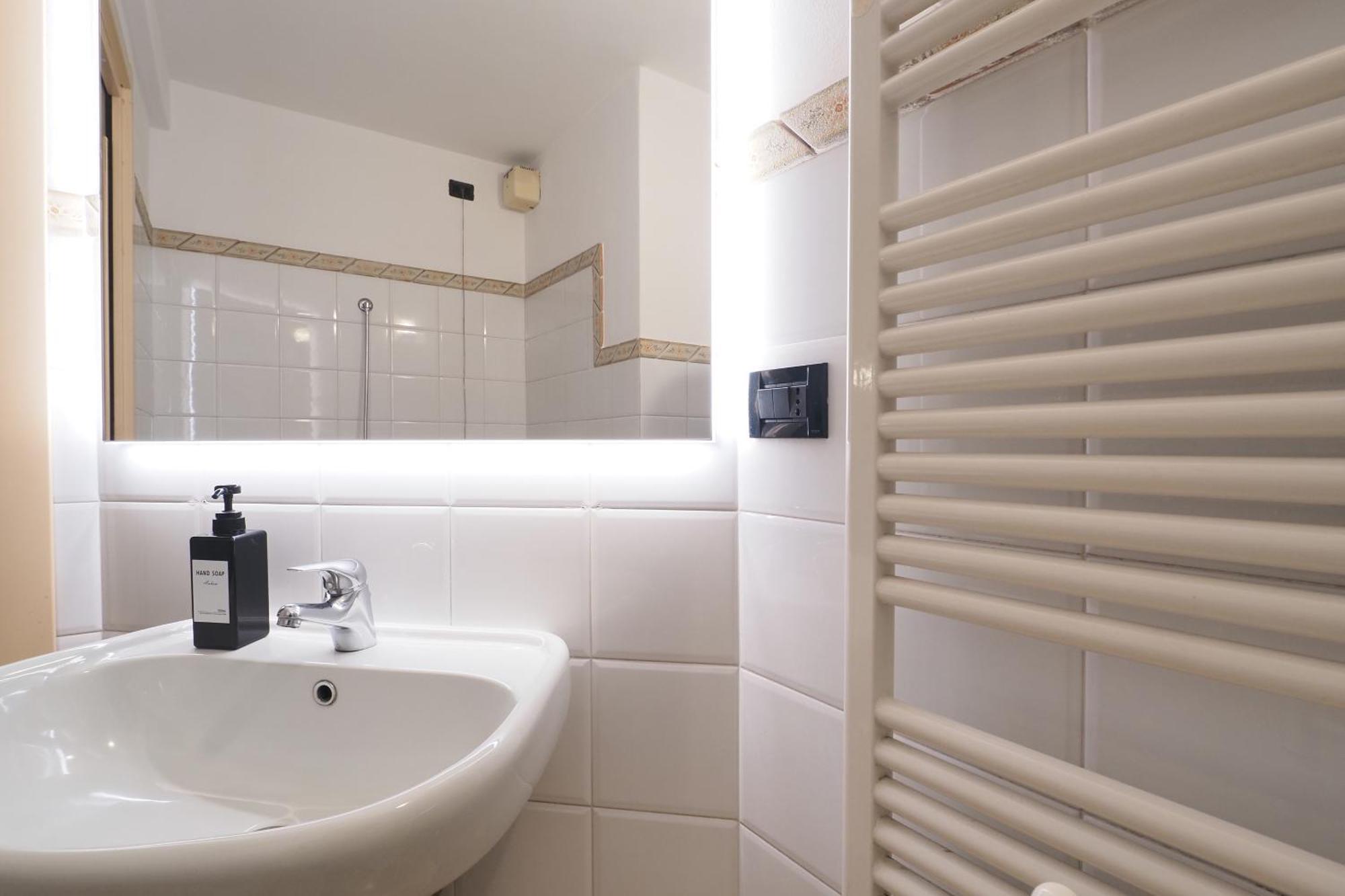 מילאנו Unique Duomo Luxury Property מראה חיצוני תמונה